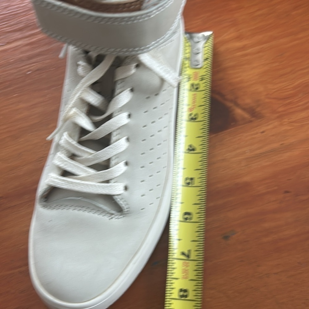 Lacoste Tamora Hi Fashion Sneakers Womens Size 5 leather Strap Shoes Gray - Picture 12 of 12